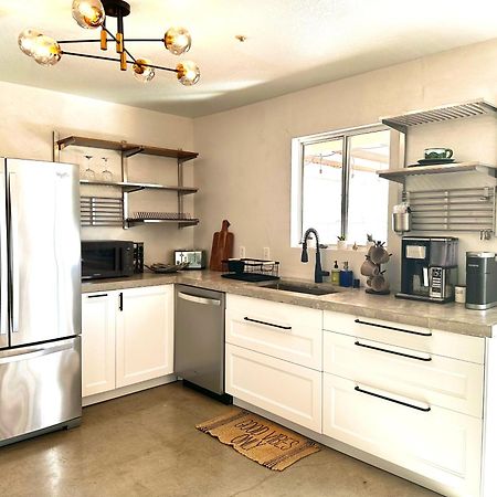 Casa Del Desierto - Panoramic Views - Pet Friendly - Fire Pit Villa Joshua Tree Bagian luar foto
