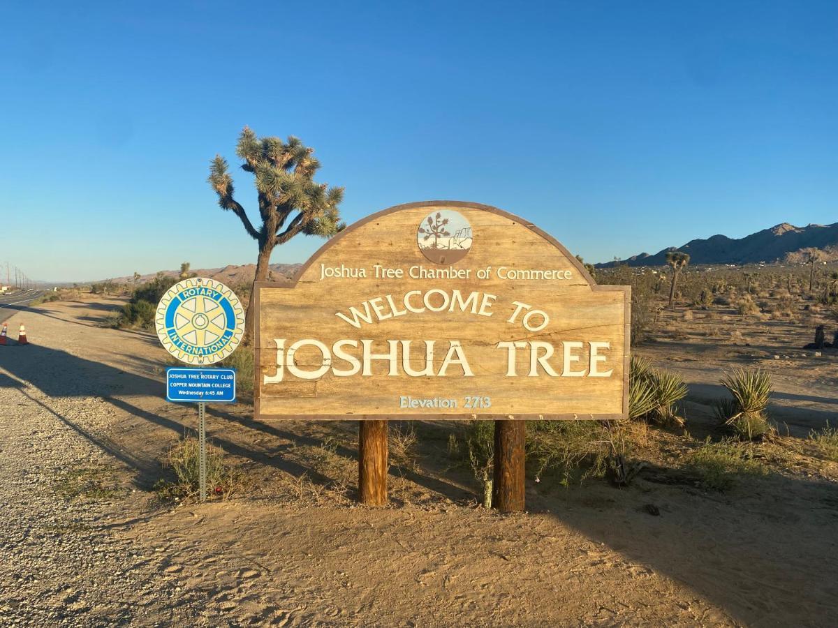 Casa Del Desierto - Panoramic Views - Pet Friendly - Fire Pit Villa Joshua Tree Bagian luar foto