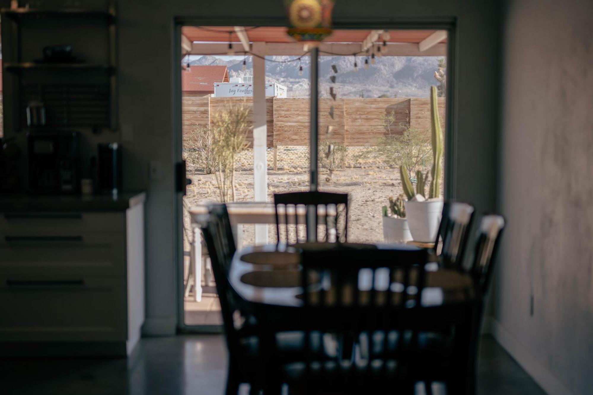 Casa Del Desierto - Panoramic Views - Pet Friendly - Fire Pit Villa Joshua Tree Bagian luar foto